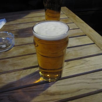 Norfolk Arms - A pint of Sagres - Tapas Bars Near Me - London, XGL Norfolk Arms - A pint of Sagres - Tapas Bars Near Me - London, XGL
