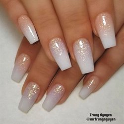 Mequon Nail Salon - Dip Ombré with sparkles