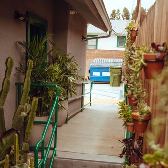 Green Earth Co. Weed Dispensary - Cannabis Dispensaries Near Me - Los Angeles, California Green Earth Co. Weed Dispensary - Cannabis Dispensaries Near Me - Los Angeles, California