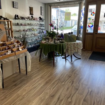 North Earth Crystals & Gifts - Spiritual Shop Near Me - Spring Green, Wisconsin North Earth Crystals & Gifts - Spiritual Shop Near Me - Spring Green, Wisconsin