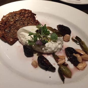 Beatrix - Burrata with figs and almonds - New American Near Me - Chicago, Illinois Beatrix - Burrata with figs and almonds - New American Near Me - Chicago, Illinois