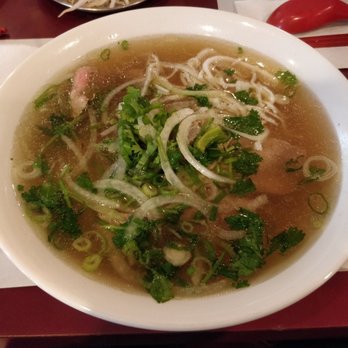 Pho Lien - Pho #12 with rare beef, soft tendon and tripes! - Vietnamese Near Me - Montreal, Quebec