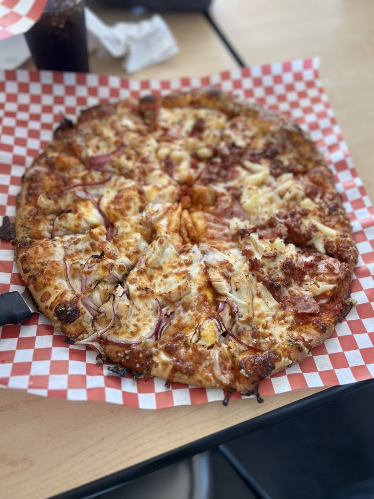 Food from University Ave Pizzeria