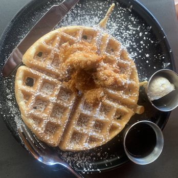 The Front Yard - Chicken and waffles - Beer Gardens Near Me - Las Vegas, Nevada The Front Yard - Chicken and waffles - Beer Gardens Near Me - Las Vegas, Nevada