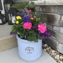 Dynamic Floral - Planter
