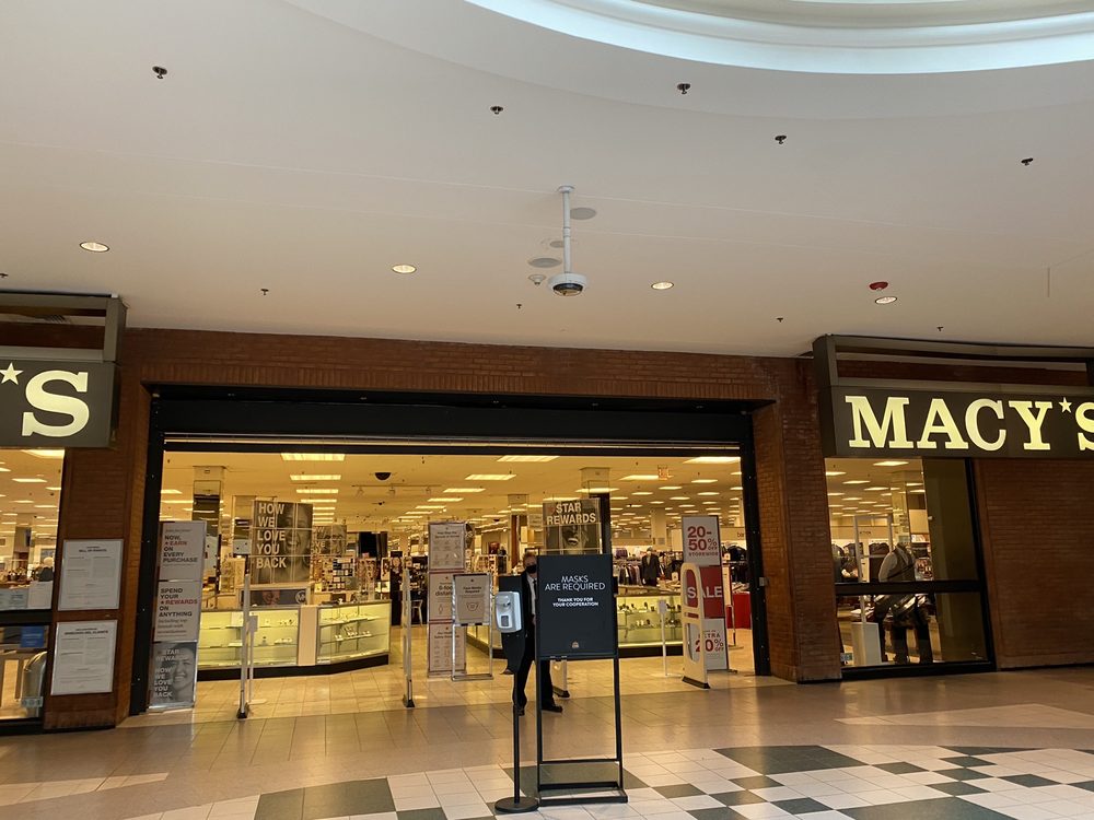 SUNRISE MALL NY 65 Photos & 74 Reviews Shopping Centers One Sunrise Mall, Massapequa, NY