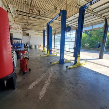CanLube Auto Care - Auto Repair Near Me - Kitchener, Ontario CanLube Auto Care - Auto Repair Near Me - Kitchener, Ontario