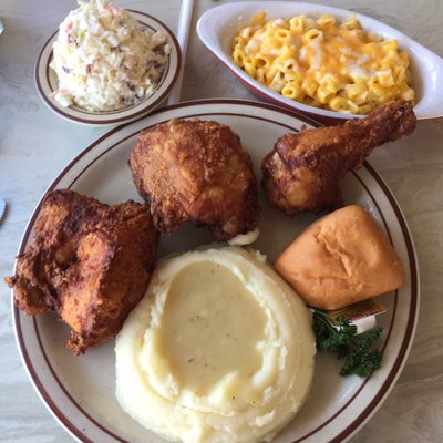 Dinah's Chicken Glendale by null