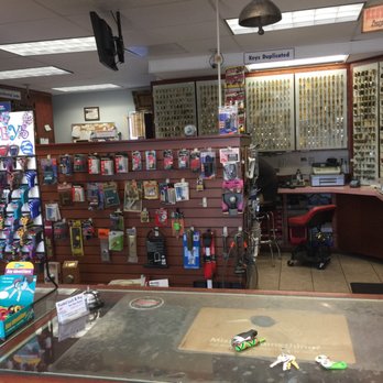 Foothill Lock & Key - Full lock an key service. - Keys & Locksmiths Near Me - Pasadena, California