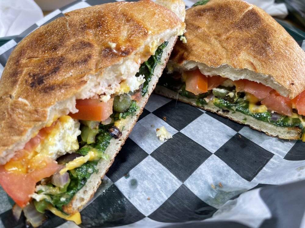 BOB’S DELI 49 Photos & 59 Reviews 1147 NE Stephens St, Roseburg