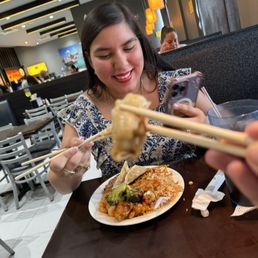 Excellent service and the best food experience that you can try here at the valley