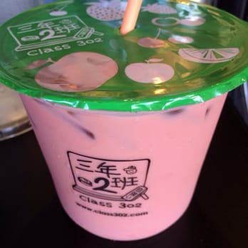 Class 302 Cafe - Strawberry milk tea - Taiwanese Near Me - Cerritos, California