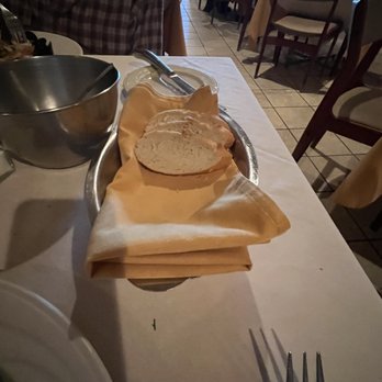 Rafagino Italian Restaurant - Bread - Italian Near Me - Burke, Virginia Rafagino Italian Restaurant - Bread - Italian Near Me - Burke, Virginia
