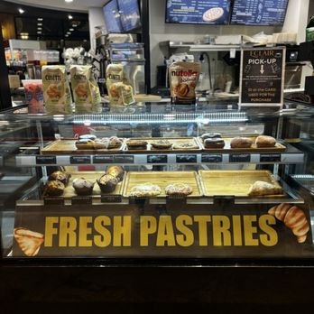 Eclair - Sandwiches Near Me - Atlantic City, New Jersey