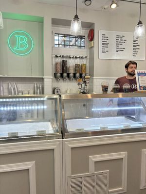 Bredenbeck's Bakery by null