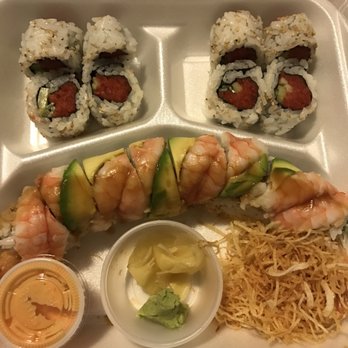 Sushi Today - In and out AMAZING! Spicy tuna, been better but this was Togo. - Sushi Bars Near Me - Renton, Washington