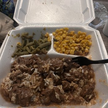 D&L's Cajun Kitchen - beef tips corn and green beans - Cajun/Creole Near Me - Houston, Texas