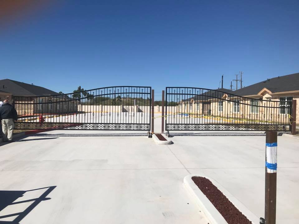 GATE XPERTS 16 Photos 221 S 19th Ave, Edinburg, Texas Fences