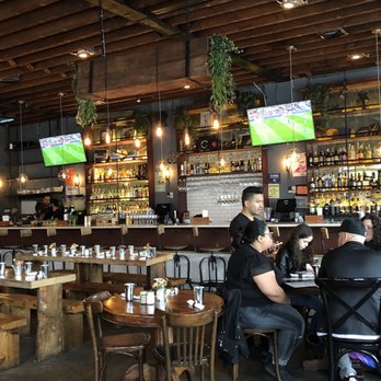 Queens Bully - Bar area - Gastropubs Near Me - Forest Hills, New York Queens Bully - Bar area - Gastropubs Near Me - Forest Hills, New York