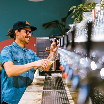 Vacancy Brewing - Breweries Near Me - Austin, Texas