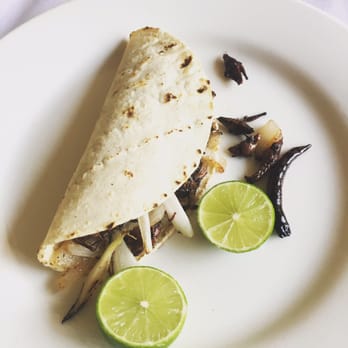 El Escapulario - Taco de chapulines (grasshoppers). Two come in the order but my husband was only brave enough to try one. He said they were crispy and hot. - Mexican Near Me - Oaxaca, OAX El Escapulario - Taco de chapulines (grasshoppers). Two come in the order but my husband was only brave enough to try one. He said they were crispy and hot. - Mexican Near Me - Oaxaca, OAX