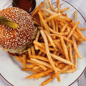 Raf's - Burger - Bakeries Near Me - New York, New York