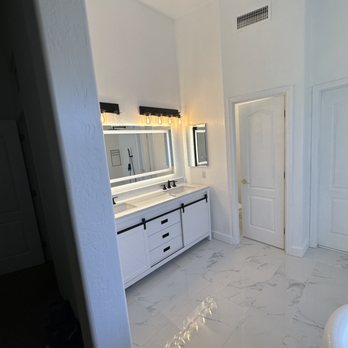 Cactus Core Construction - Bathroom remodel - General Contractors Near Me