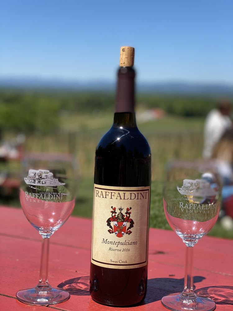 Raffaldini Vineyards & Winery, Ronda Roadtrippers