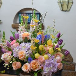 Hilton's Flowers - Easter flowers