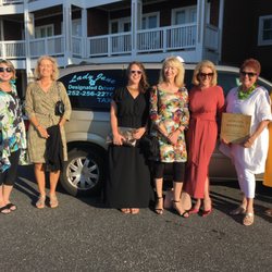 Lady Jane T&R Taxi - Ladies dinner at Carl's!