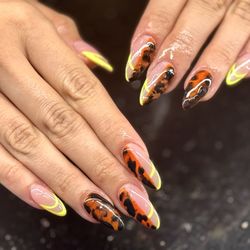 K & J Nails