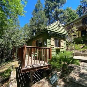 The Idyllwild Bunkhouse - Cottage on the hill - Hotels Near Me - Idyllwild, California