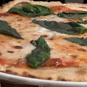 Pasta Moon - Outstanding Margherita Pizza - Italian Near Me - Half Moon Bay, California Pasta Moon - Outstanding Margherita Pizza - Italian Near Me - Half Moon Bay, California
