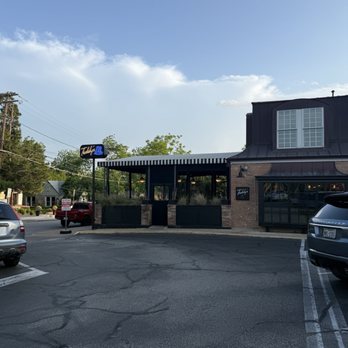 Teddy’s Restaurant & Bar - Outside - American Near Me - Austin, Texas Teddy’s Restaurant & Bar - Outside - American Near Me - Austin, Texas