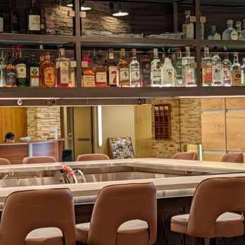 Camas - Bored bar - Sports Bars Near Me - Fort Hall, Idaho