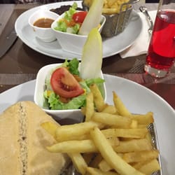 Cafe du Theatre - Hamburger Ch'ti