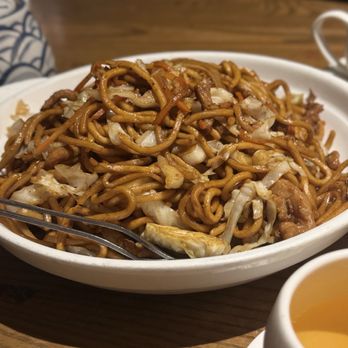 Ma Chinese Cuisine - Shanghai noodles full order - Chinese Near Me - Saint Catharines, Ontario