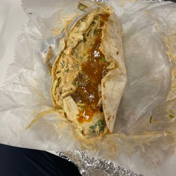 Taqueria Varitas - My favorite the fish tacos with slaw on flour . Gotta try it .... - Mexican Near Me - Chicago, Illinois