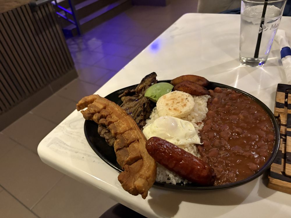 Medellín Colombian Restaurant