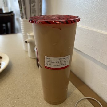 Gong Cha - I saw the big dude who made my drink took some out and added more tea. However it is still too sweet.... - Bubble Tea Near Me - Quincy, Massachusetts
