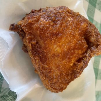 Gus's World Famous Fried Chicken - Replacement thigh for the tiny ones I received on my plate. This was totally unprompted by me. Love this - Southern Near Me - Memphis, Tennessee Gus's World Famous Fried Chicken - Replacement thigh for the tiny ones I received on my plate. This was totally unprompted by me. Love this - Southern Near Me - Memphis, Tennessee