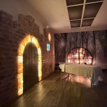 The Salt Room - Massage room - Skin Care Near Me - Las Vegas, Nevada