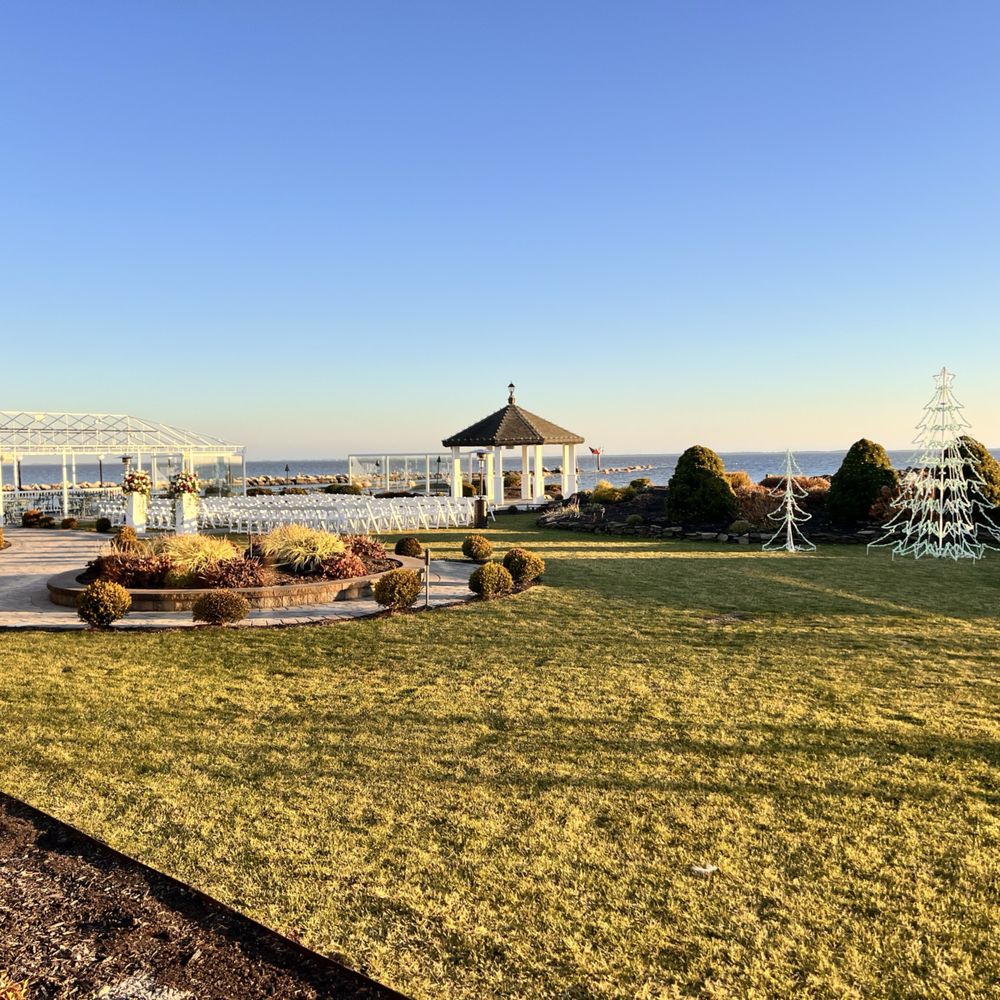 Lands End Caterers - Caterers Near Me - Sayville, New York Lands End Caterers - Caterers Near Me - Sayville, New York