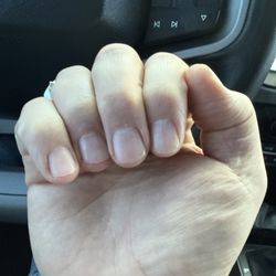T J's Nails - Quick and easy manicure.
