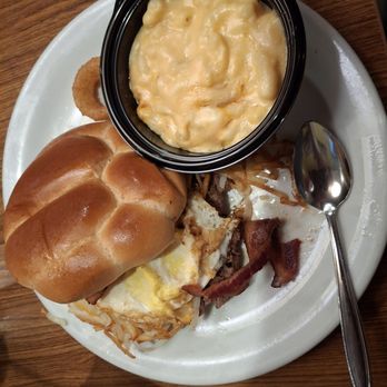 Denny's - Slamburger + Mac n cheese - Diners Near Me - Rancho Cordova, California