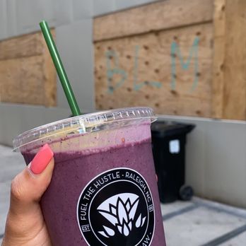 Raleigh Raw Juice Bar & Cafe - Blueberry Bee Pollen Smoothie - Juice Bars & Smoothies Near Me - Raleigh, North Carolina Raleigh Raw Juice Bar & Cafe - Blueberry Bee Pollen Smoothie - Juice Bars & Smoothies Near Me - Raleigh, North Carolina