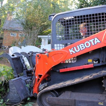 Todd Pate Tree Service - Todd running the Bobcat - Tree Services Near Me - Mableton, Georgia Todd Pate Tree Service - Todd running the Bobcat - Tree Services Near Me - Mableton, Georgia