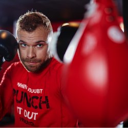 9Round Kickboxing Fitness - HIIT workouts!