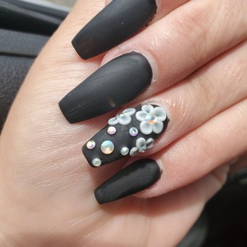 Sp nails and spa - Waxing Near Me - Troy, Michigan