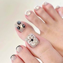 Finger Tips Nail Salon